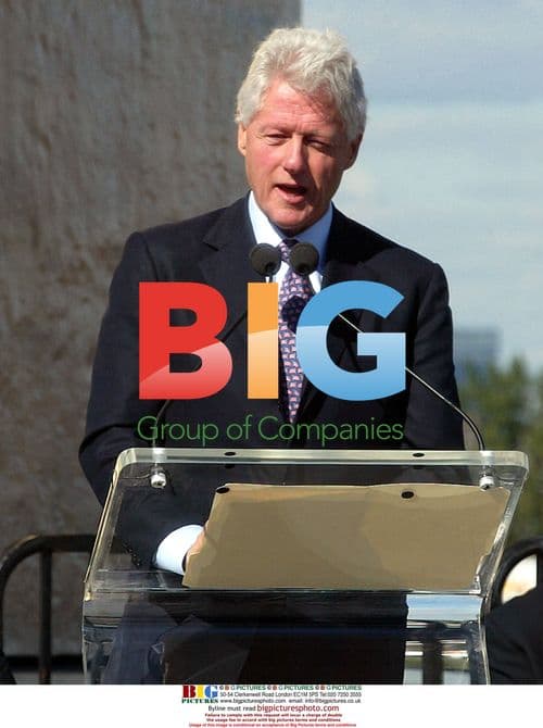 Bill Clinton attends terrorism statue dedication