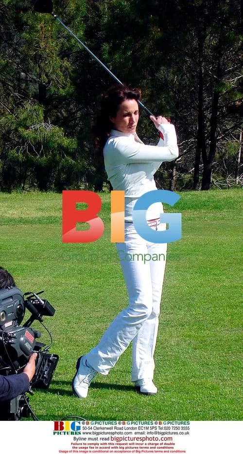 Andie MacDowell Filming L'Oreal Commercial