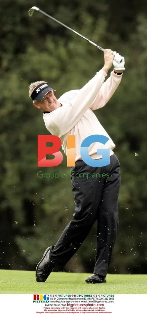 Colin Montgomerie Plays Approach Shot