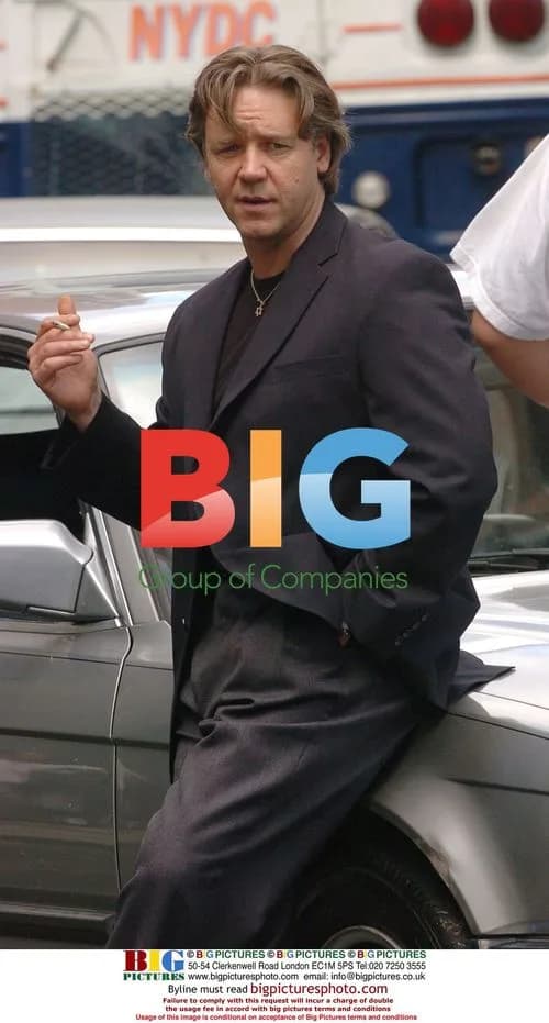 Russell Crowe on American Gangster set