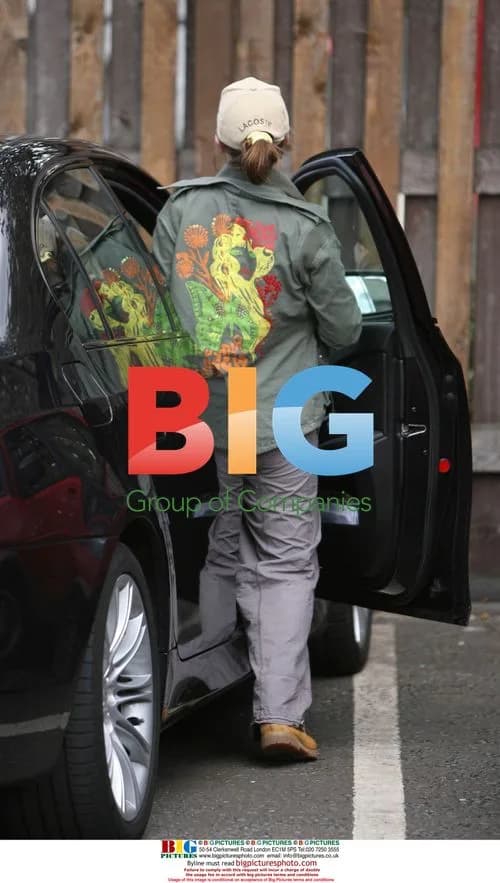 Pregnant Kerry Katona at Car Wash
