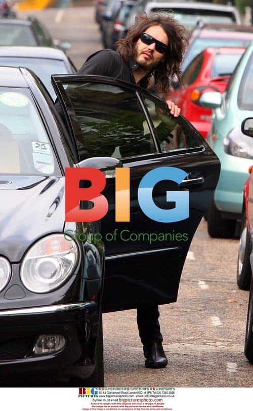 Russell Brand Taunts Public With Puppet on 'Got Issues' Shoot