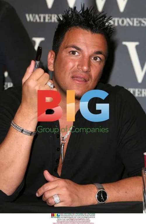 Peter Andre Visits Waterstones