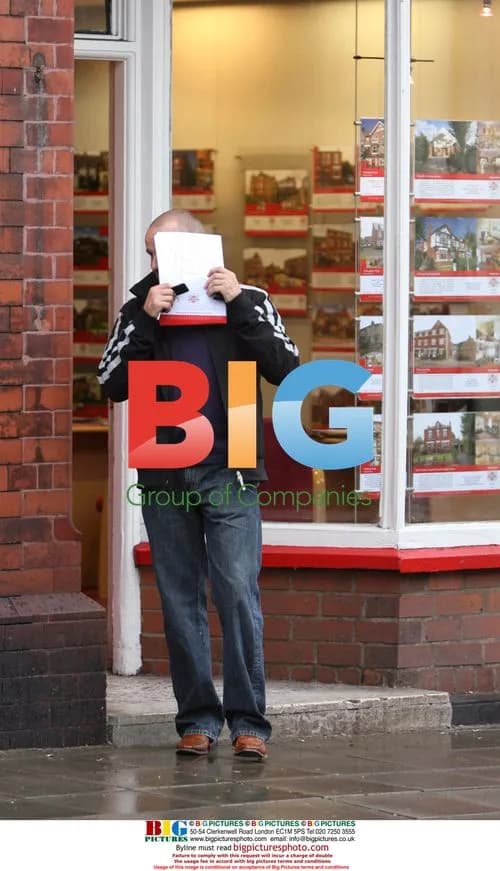 Kerry Katona and Boyfriend House Hunting
