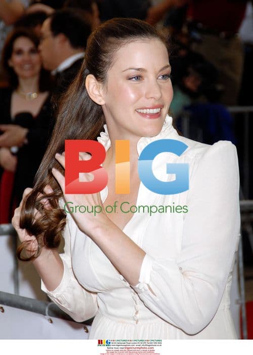 LIV TYLER at 'Madame Butterfly' Opera Opening