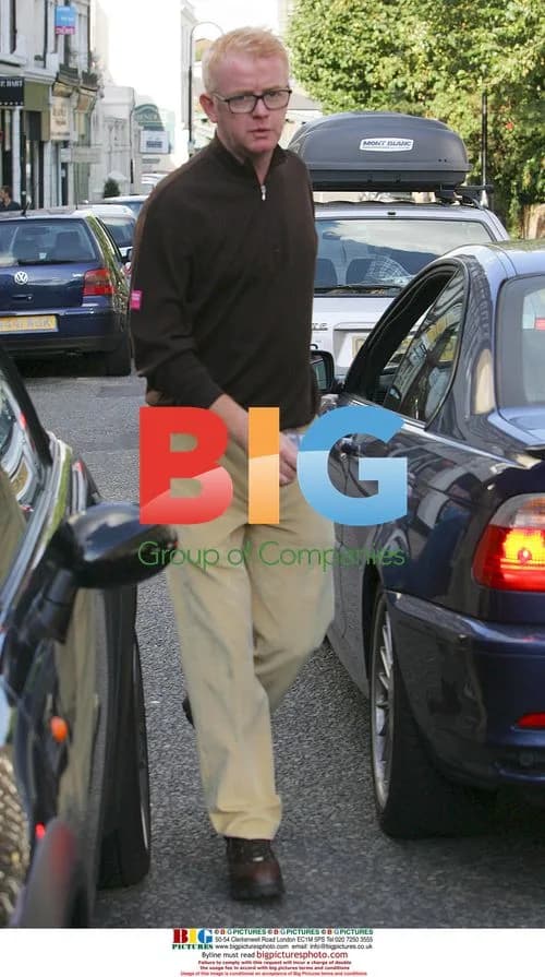 Chris Evans buys papers in north London