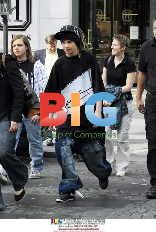 Tokio Hotel Leaving Hotel in Paris