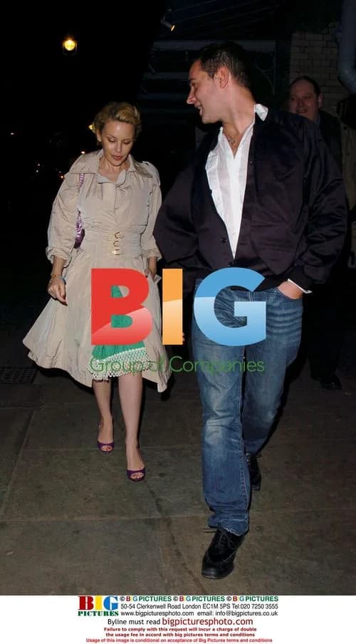 Kylie Minogue Out at J. Sheekey Restaurant