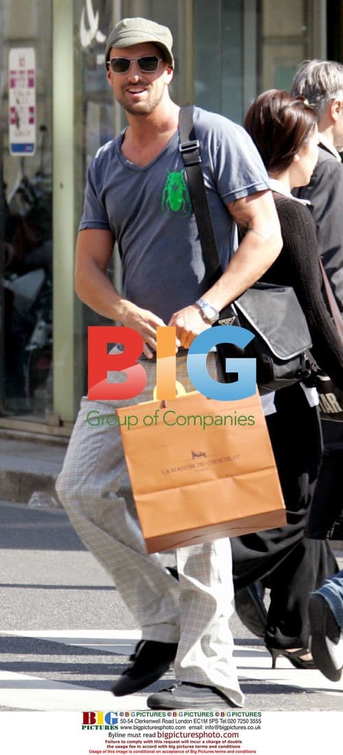 Daniel Powter leaves chocolate shop in Paris