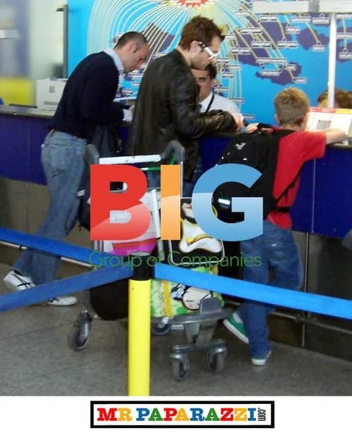 Jude Law travels with children on budget flight