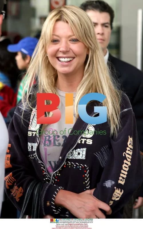 Tara Reid at Mexico City Airport