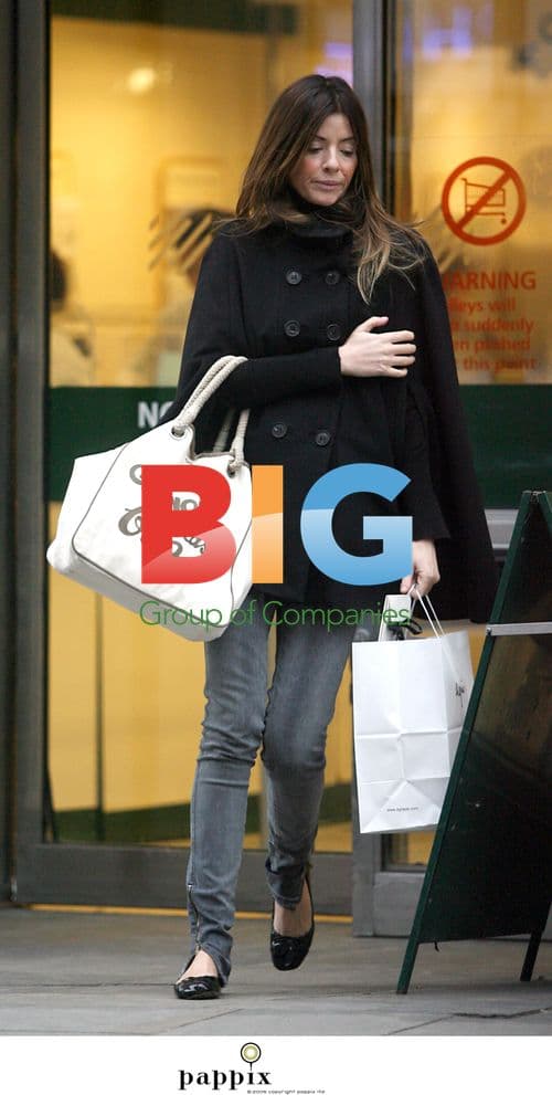 Noel Gallagher's Girlfriend Sara McDonald Shopping