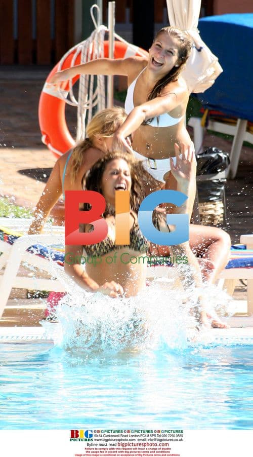 Bianca Gascoigne in Leopard Bikini