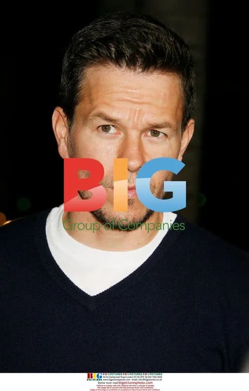 Mark Wahlberg at 'Entourage' Season 3 Premiere