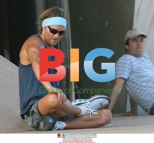 Matthew McConaughey running in Sydney