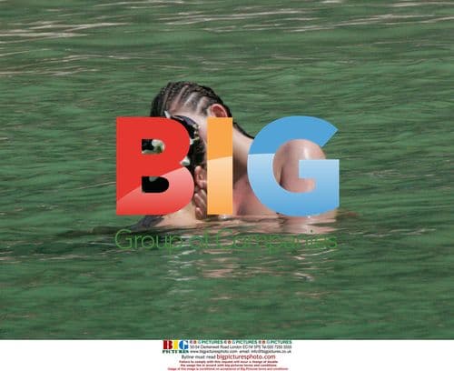 Charlotte Church and Gavin Henderson's sister in Thailand