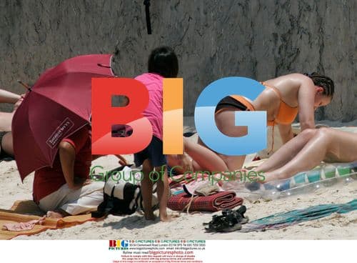 Charlotte Church and Gavin Henderson's sister in Thailand