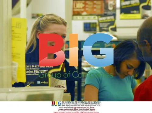 Kirsten Dunst's 711 trip in California