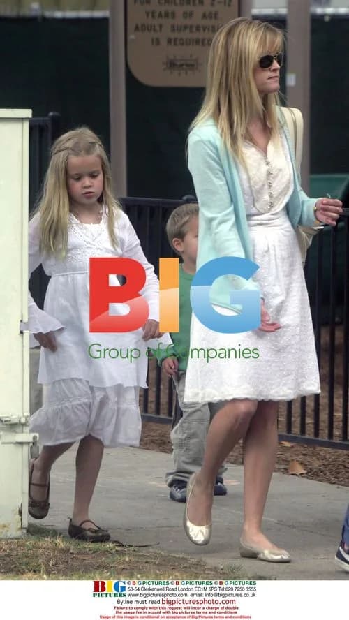 Reese Witherspoon with Kids on Easter