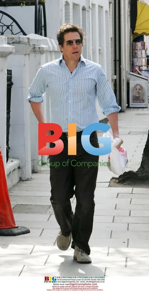 Hugh Grant runs errands in London