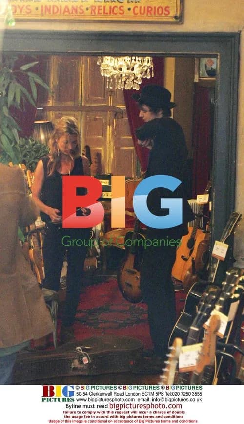 Kate Moss and Pete Doherty at Guitar Shop