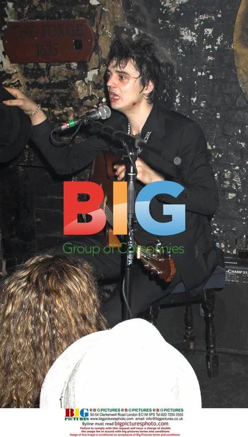 Pete Doherty Performs at London Warm-Up Gig