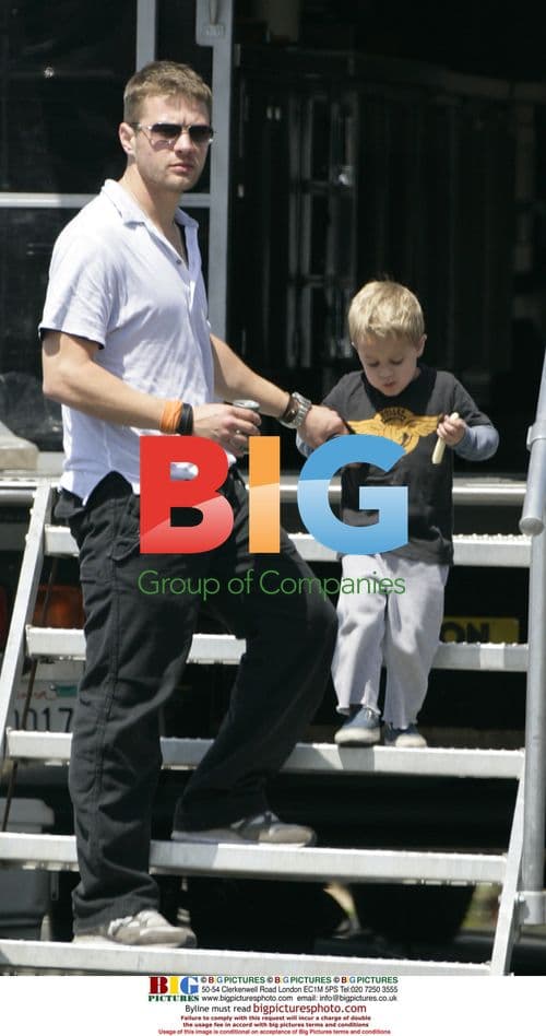 Ryan Phillippe and son Deacon on film set