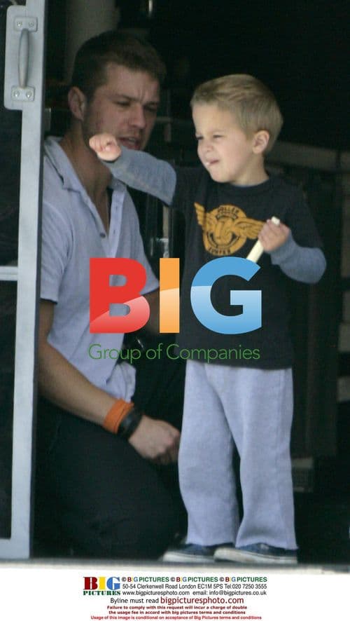 Ryan Phillippe and son Deacon on movie set