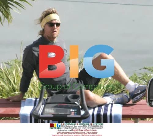 Matthew McConaughey Workout at Trailer Park