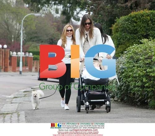 Geri Halliwell Takes Walk in London
