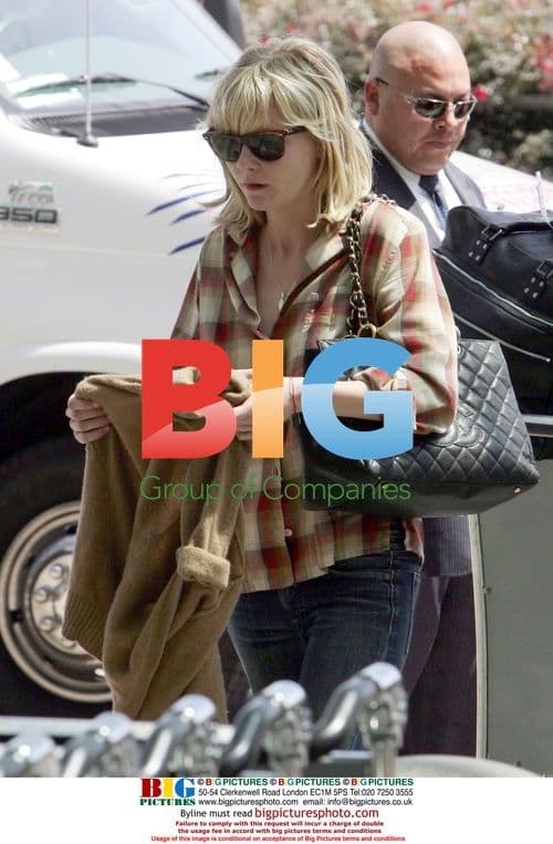 Kirsten Dunst and Johnny Borrell at LAX