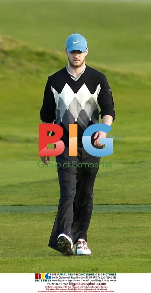 Justin Timberlake Golfing in Scotland