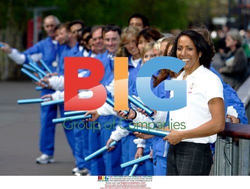 Dame Kelly Holmes at Blue Planet Run