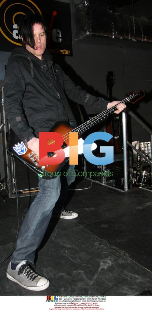 ASH perform and sign at Virgin Megastore