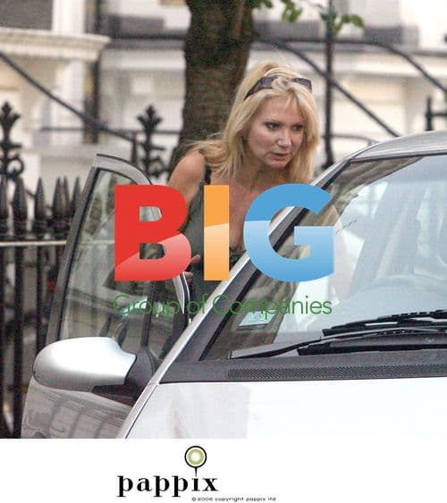 Debbie Arnold and daughter Ciara Janson shopping in London