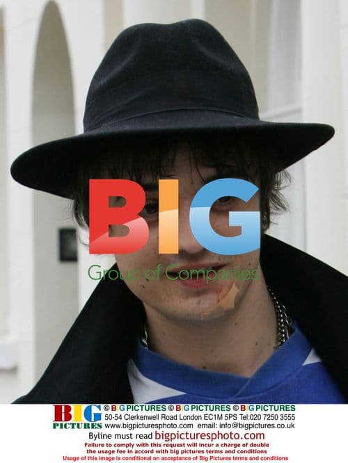 Pete Doherty Leaving Kate's House