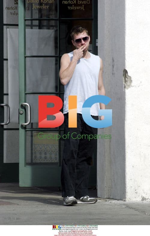 Ryan Phillippe Out in Brentwood