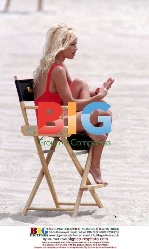 Pamela Lee on Baywatch Set