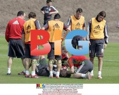 Liverpool's Daniel Agger Injured In Training