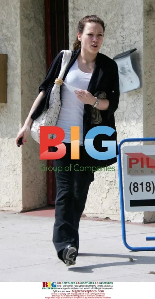 Hilary Duff Out for Early Pilates