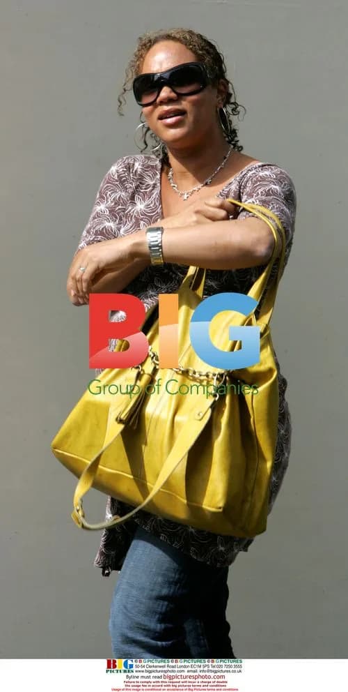 Angela Griffin Pregnant in London