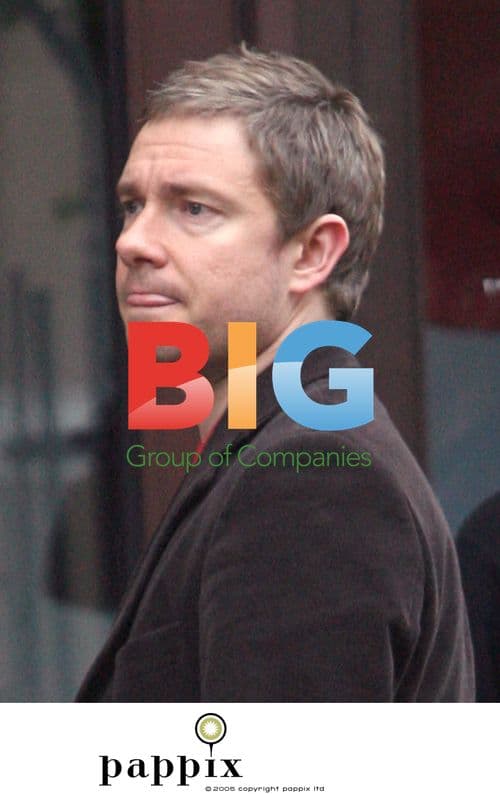 Martin Freeman of 'The Office' chats on mobile