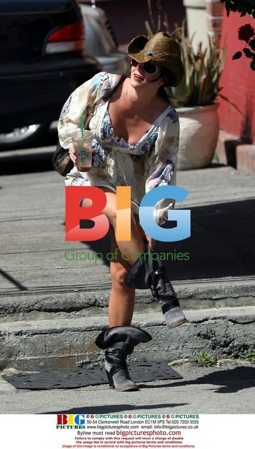 Britney Spears Visits Millenium Studios