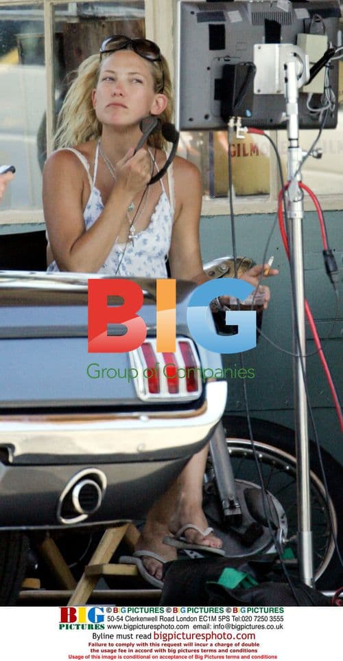 Kate Hudson directs Glamour film