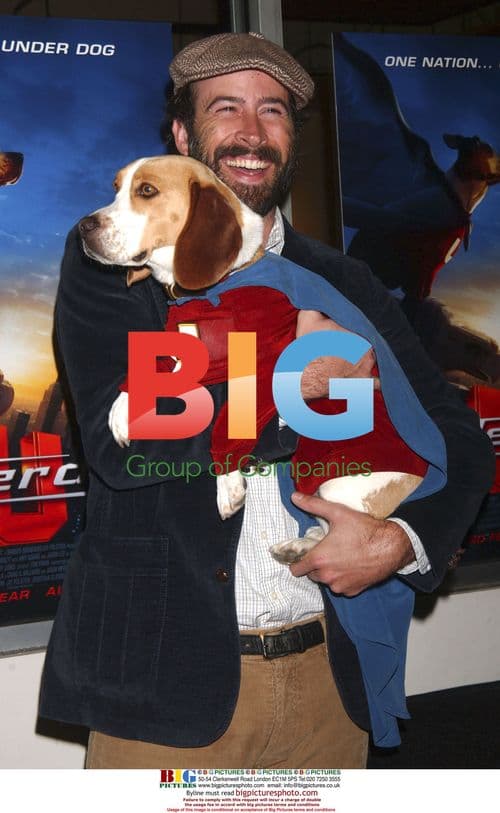 Jason Lee and Leo at \"Underdog\" Premiere