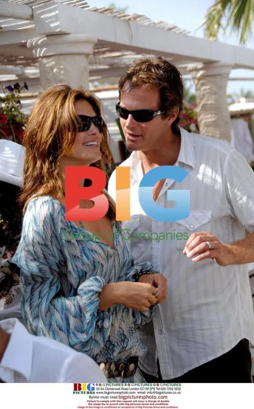 Cindy Crawford Enjoys Beach Day in Saint-Tropez