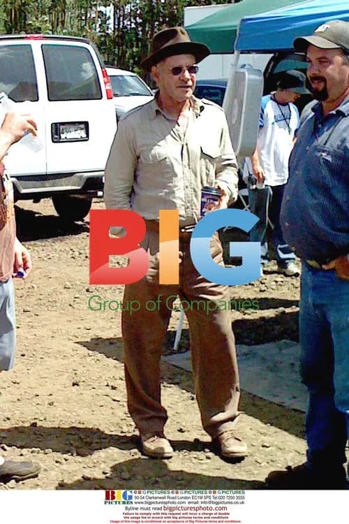 Harrison Ford and Shia LaBeouf on Indiana Jones Set