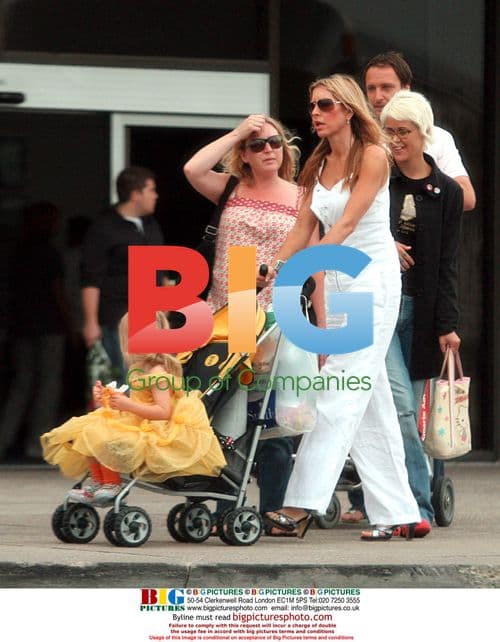 Heather Mills and daughter Beatrice arrive in Las Vegas