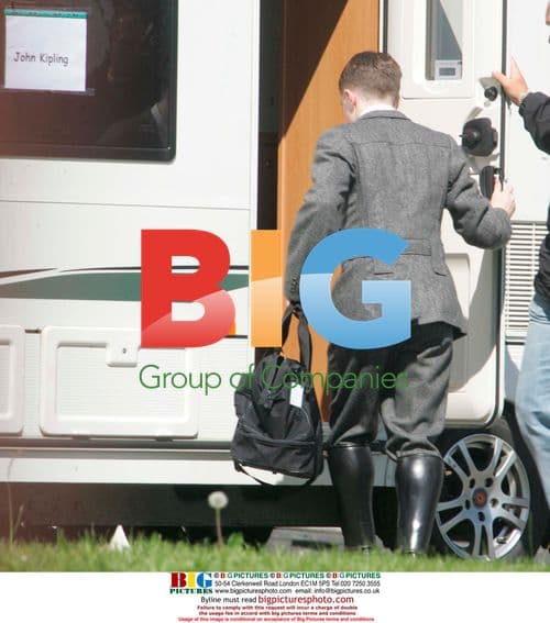 Daniel Radcliffe on set of "My Boy Jack"