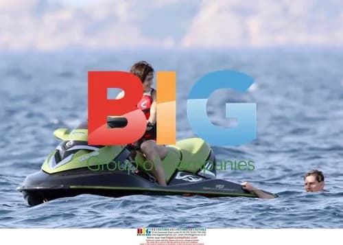 Tom Cruise and Family Enjoy Mediterranean Vacation